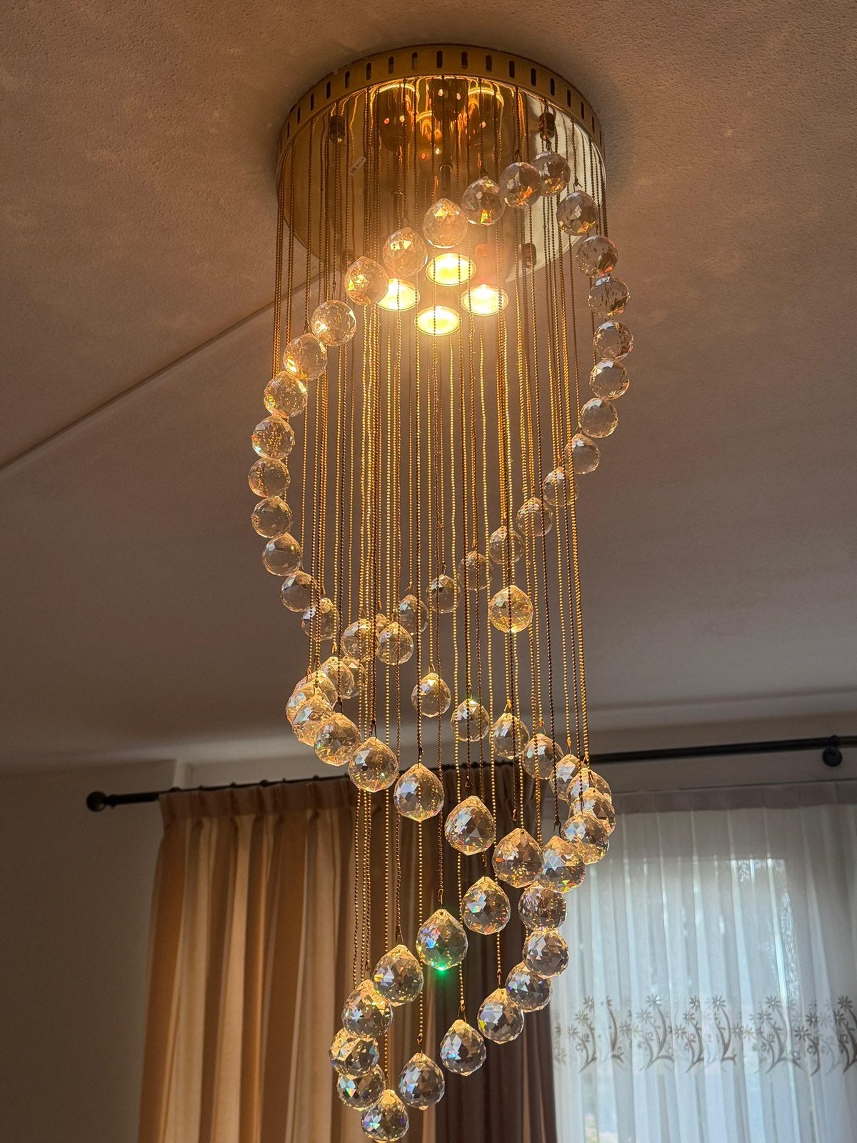 Prachtige Goudkleurige Hanglamp met Kristallook Hangers, Huis en Inrichting, Lampen | Kroonluchters, Ophalen of Verzenden, Zo goed als nieuw