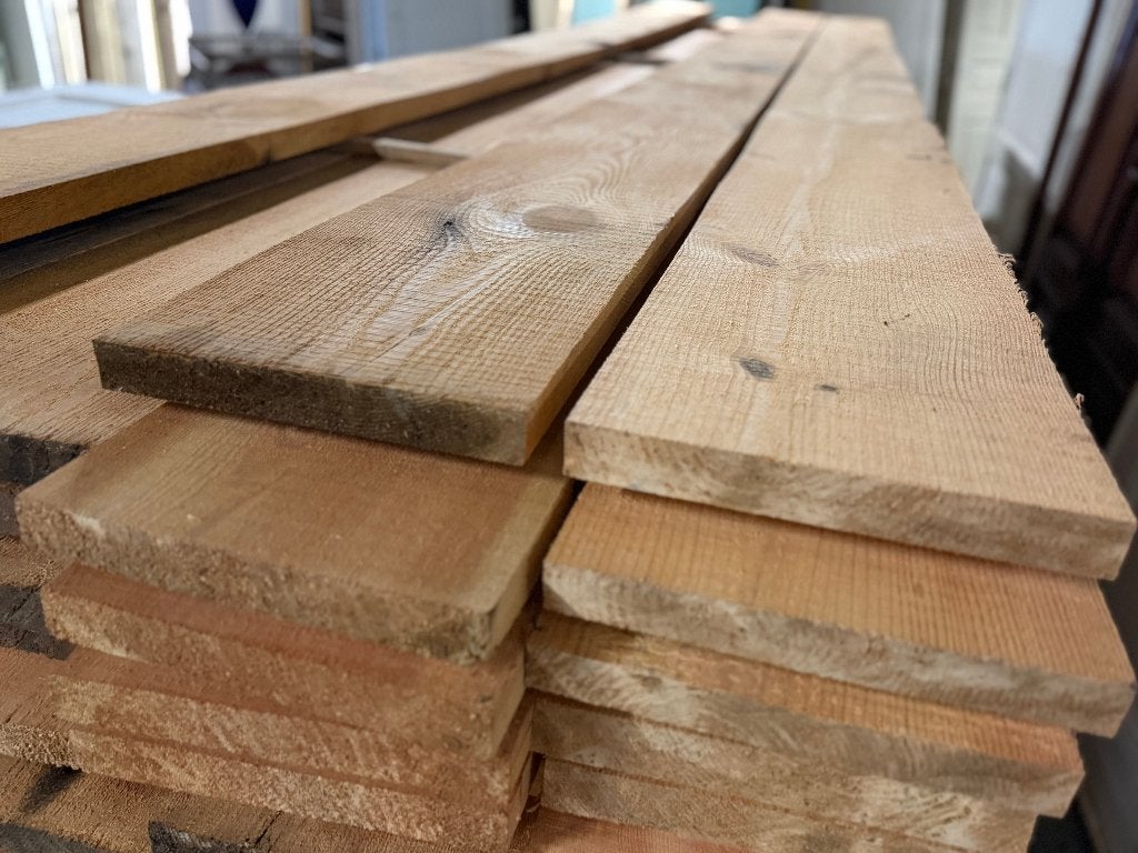 71m2 grenen planken gezaagd uit oude gebinten., Ophalen, Gebruikt, 25 tot 50 mm, Grenen