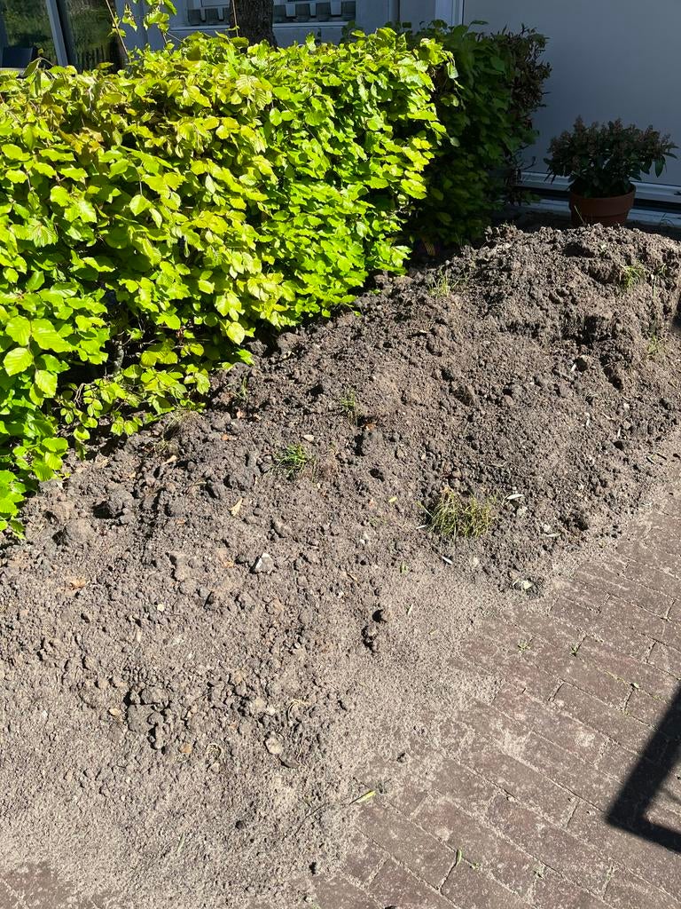 Tuinaarde gratis af te halen beschikbaar tot maandag, Tuin en Terras, Aarde en Mest, Ophalen, Tuinaarde