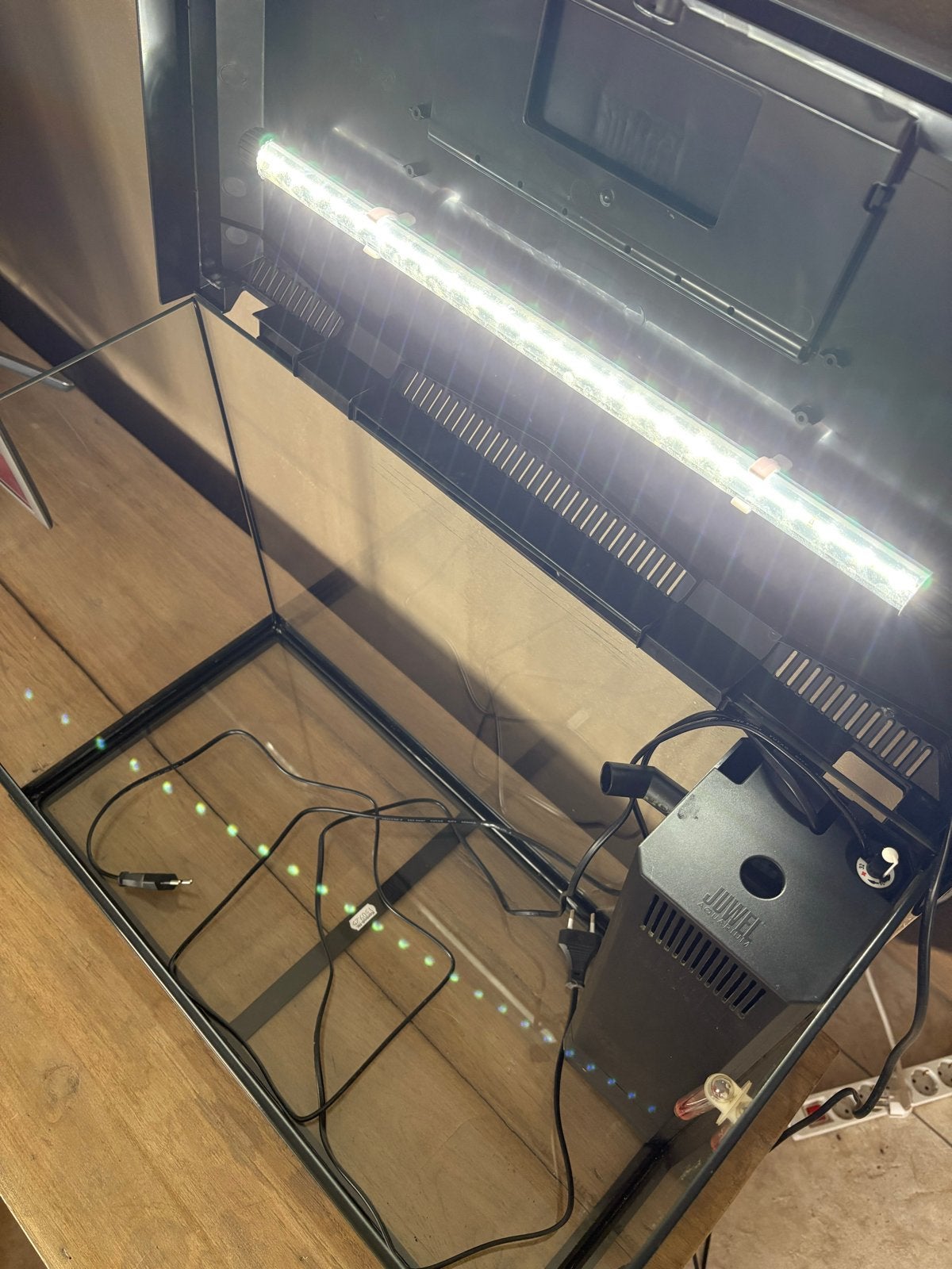 Juwel Aquarium Primo 60 2.0, Ophalen