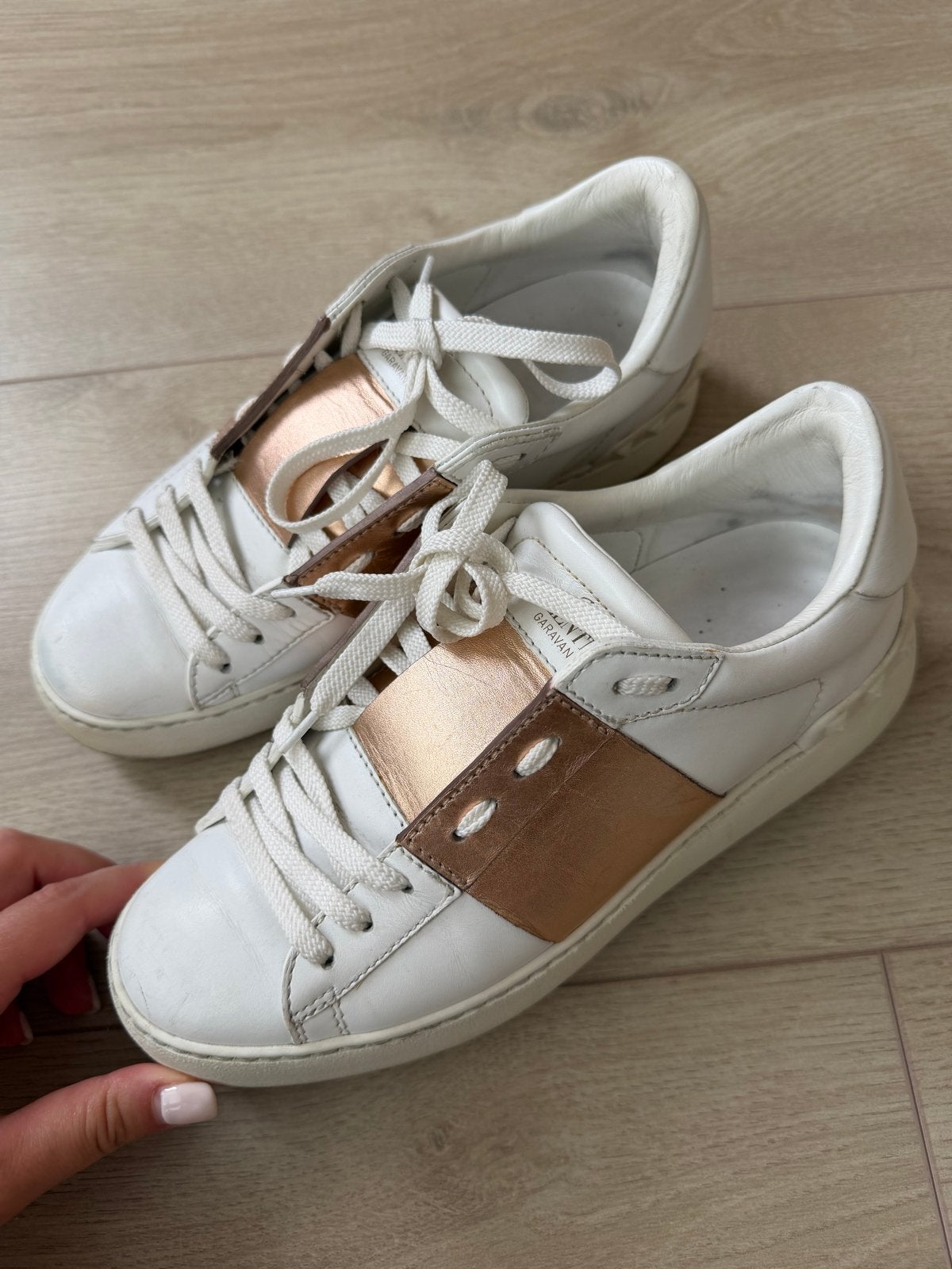 Valentino Garavani Sneakers Maat 36 Wit/Roségoud, Ophalen of Verzenden, Gedragen, Wit, Sneakers of Gympen