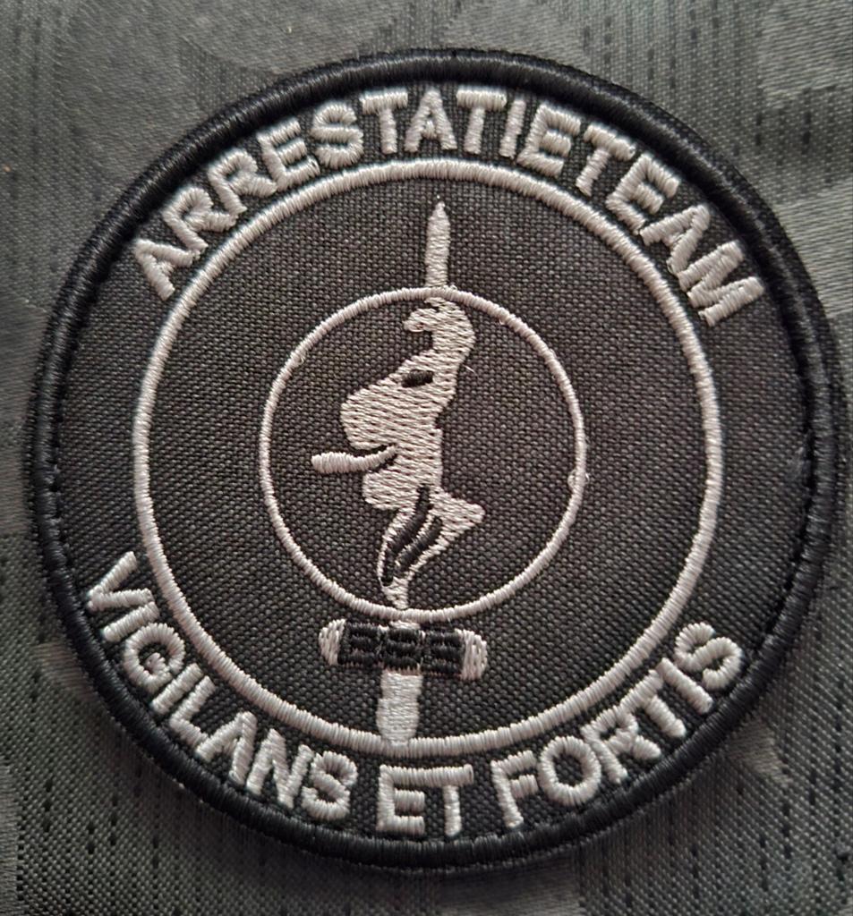 Patch Arrestatie team met Velcro, Ophalen of Verzenden, Luchtmacht, Nederland, Embleem of Badge
