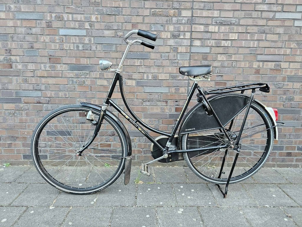 Gazelle Omafiets - Framemaat 57 cm, Fietsen en Brommers, Fietsen | Dames | Omafietsen, Ophalen, Terugtraprem, Gebruikt, 56 cm of meer