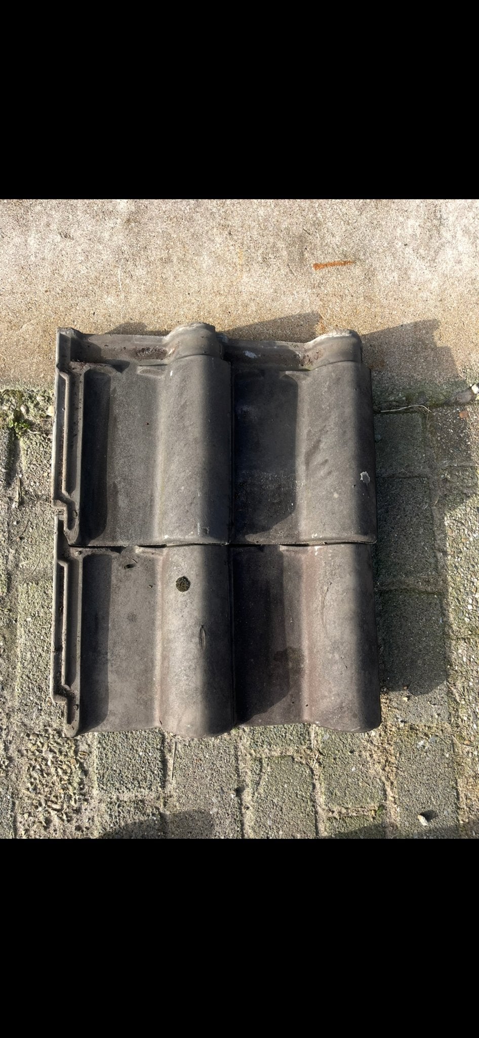 Grijze kleine romaanse dakpannen, Doe-het-zelf en Verbouw, Gebruikt, Ophalen of Verzenden, 15 m² of meer, Dakpannen
