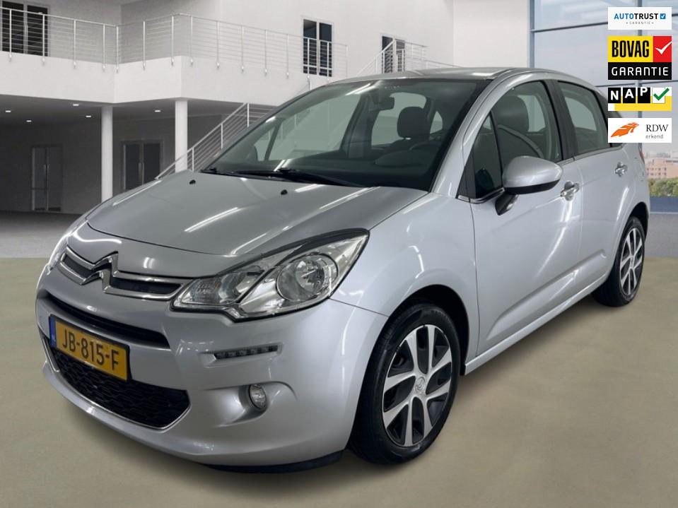 Citroen C3 1.2 PureTech Feel Edition 24.200 km + NAP NL-auto, Stof, Gebruikt, 1199 cc, 82 pk