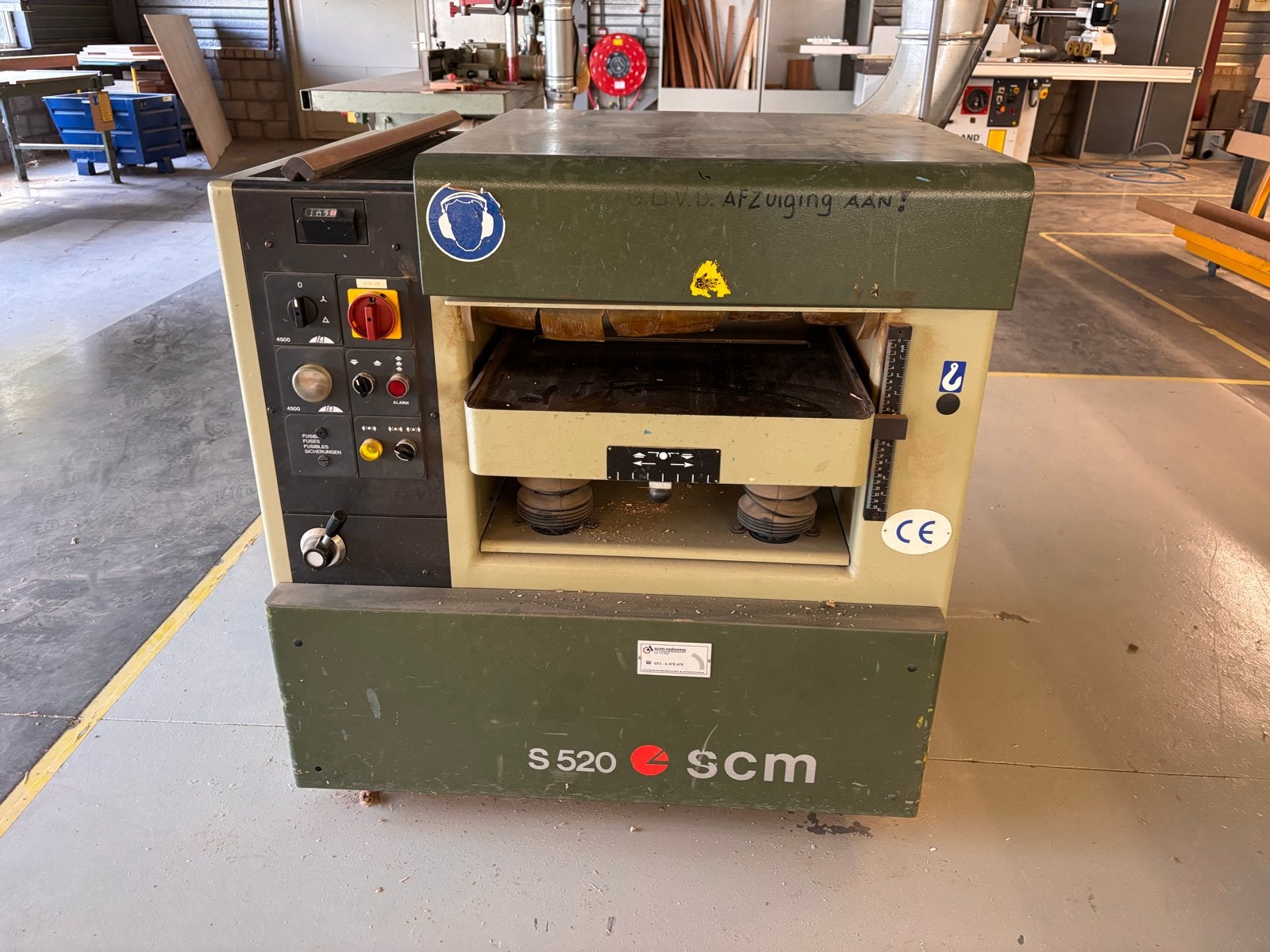 SCM S 520 Vandiktebank (1998), Zakelijke goederen, Ophalen