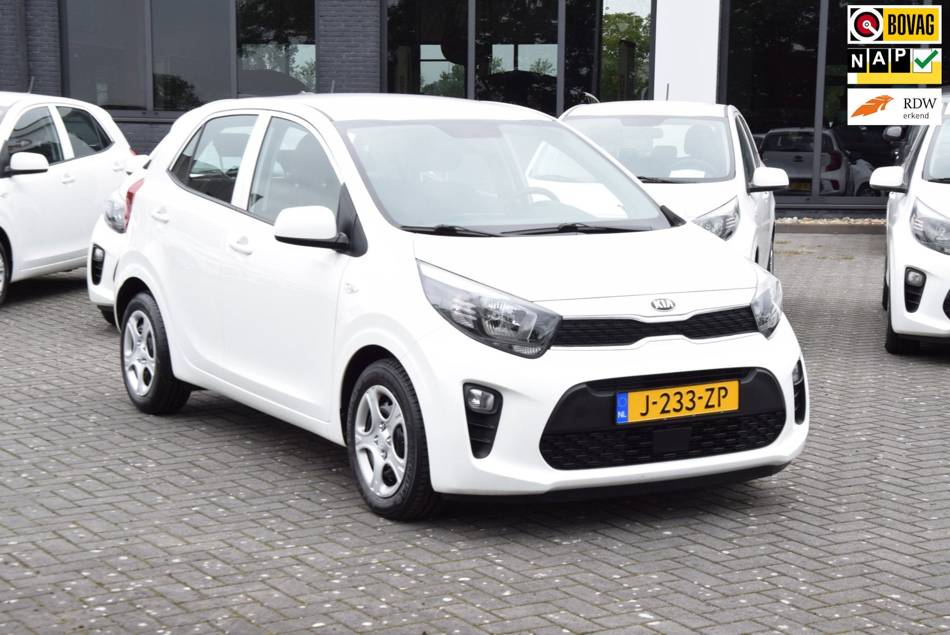 Kia Picanto Kia Picanto 1.0 DPi ComfortLine 5p 2020 Airco cr, Voorwielaandrijving, Dealer onderhouden, 4 stoelen, Wit