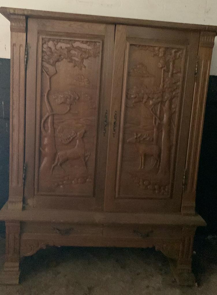 Bar kast, Ophalen