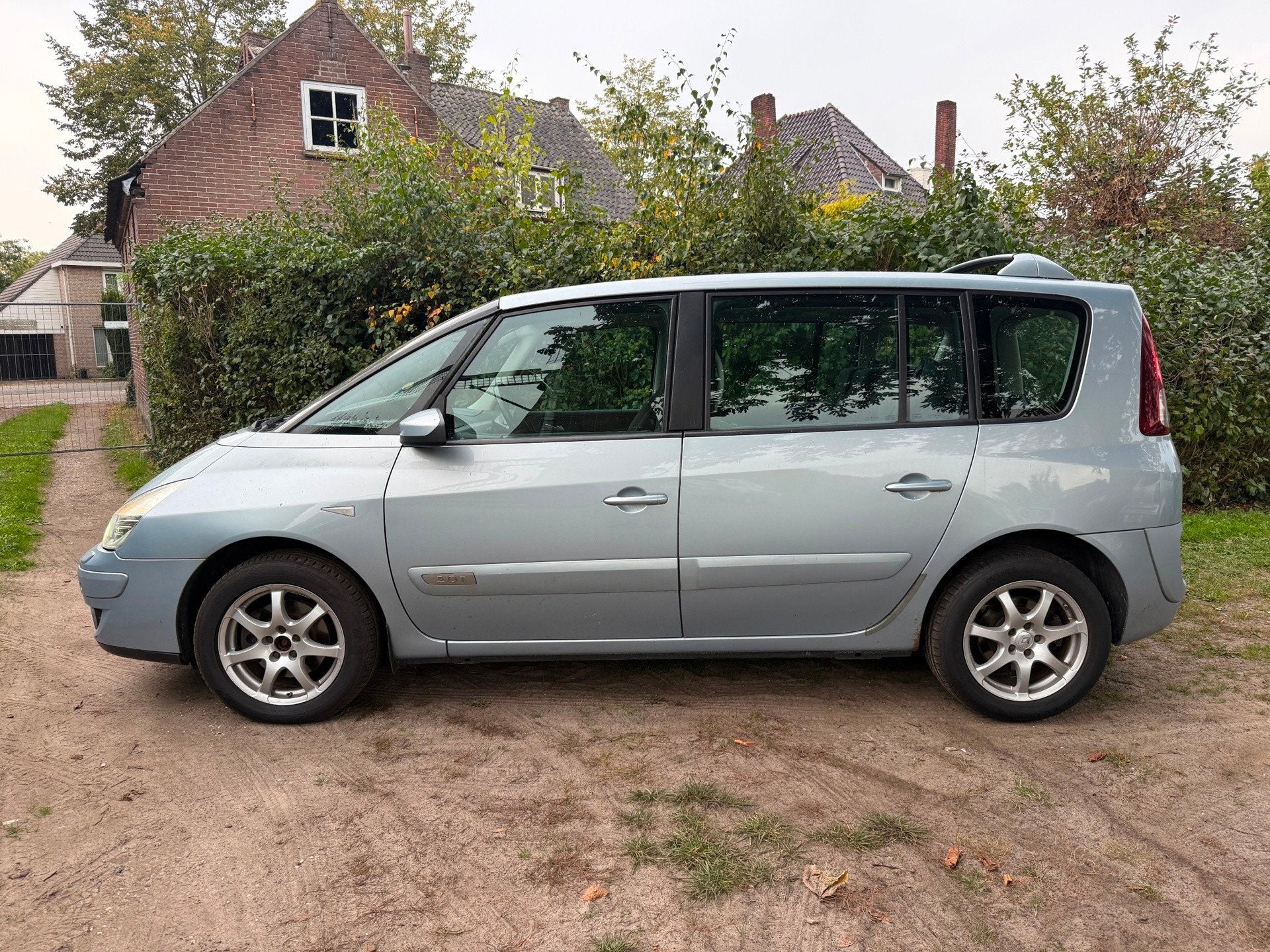 Renault Espace 2.0T Privilège AUTOMAAT CLIMA PANO The Car D, Gebruikt, 4 cilinders, 2000 kg, Blauw