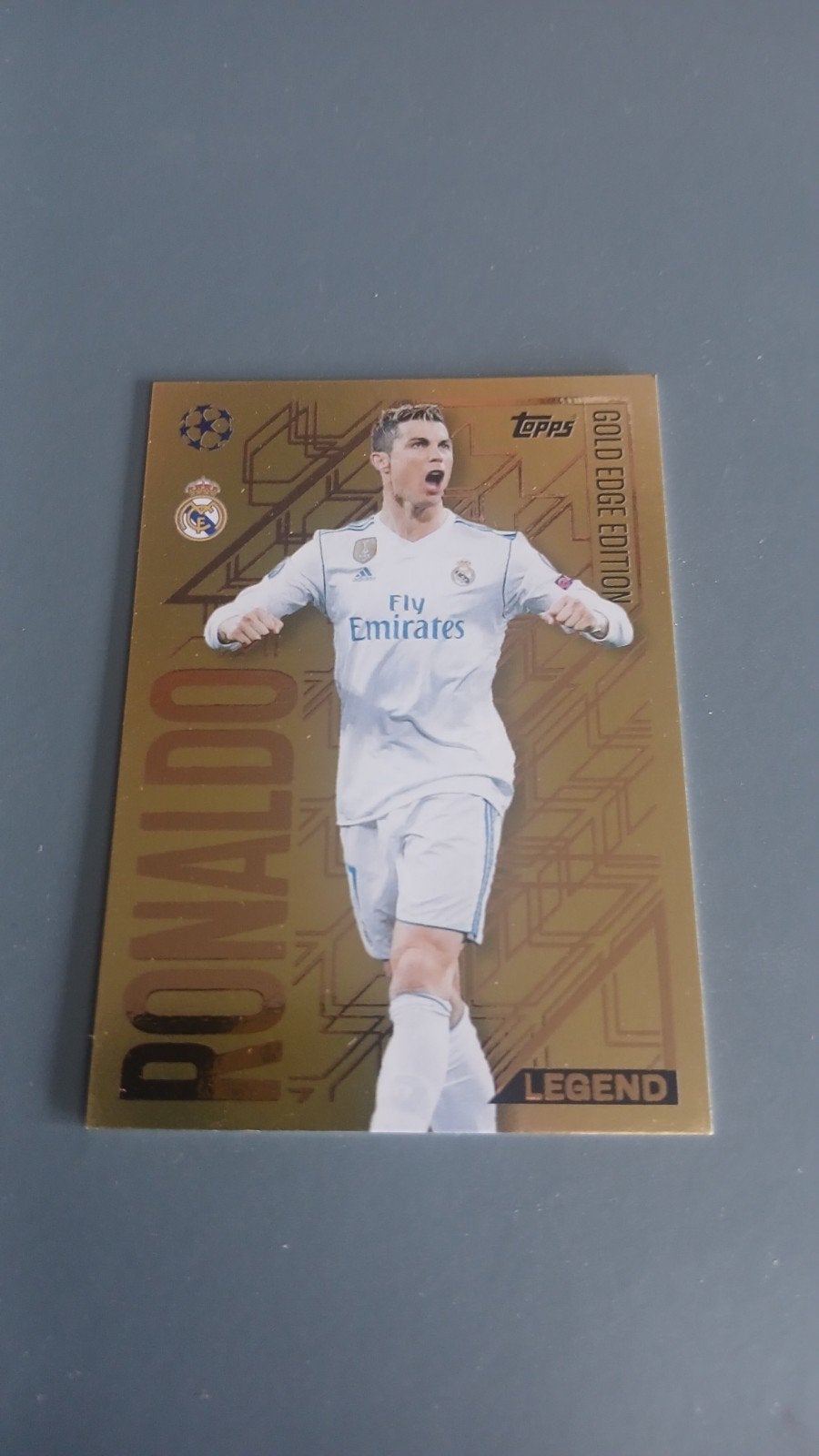 Cristiano Ronaldo Topps Gold Edge Edition Spelerskaart, Ophalen of Verzenden, Zo goed als nieuw, Buitenlandse clubs, Spelerskaart