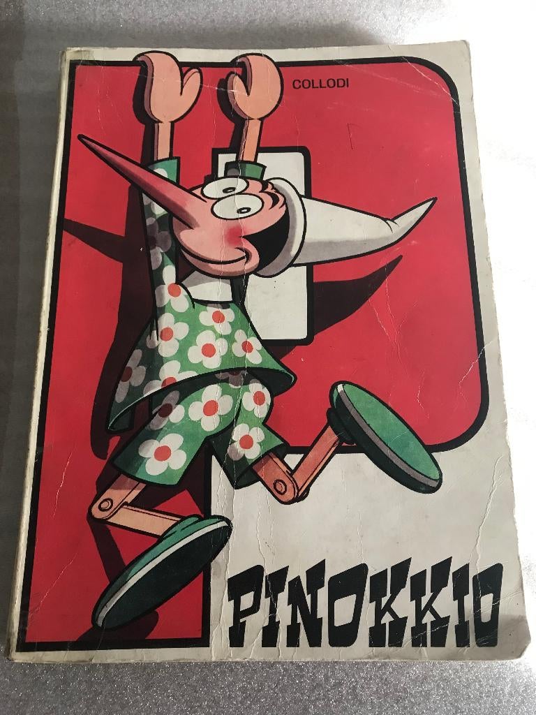 Vintage Pinokkio boek groot/dik Collodi/Jacovitti, Boeken, Kinderboeken | Jeugd | onder 10 jaar, Ophalen of Verzenden, Gelezen