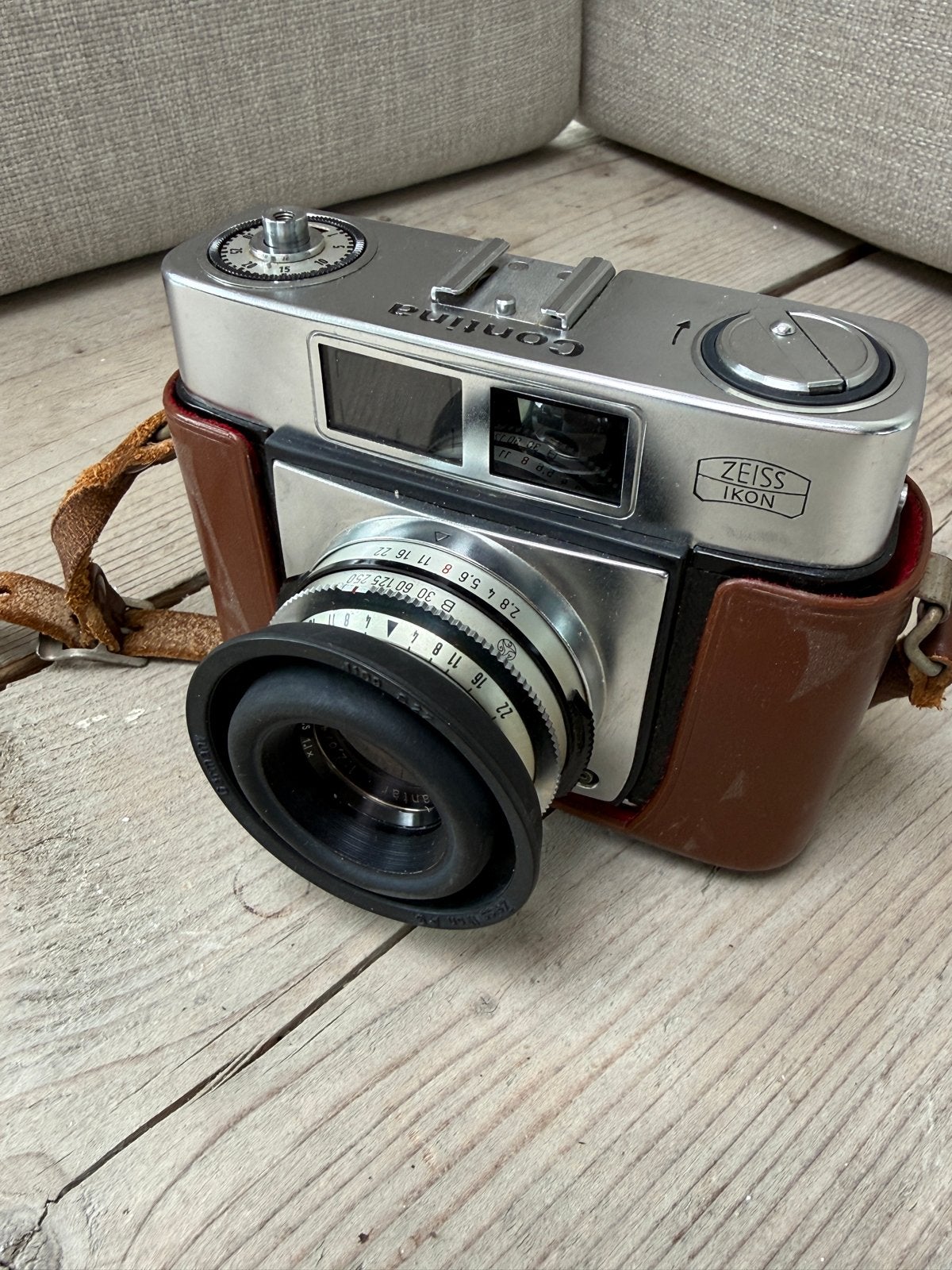 Zeiss Ikon Contina Vintage Camera met Leren Tas, Ophalen, Gebruikt, Compact, Overige Merken
