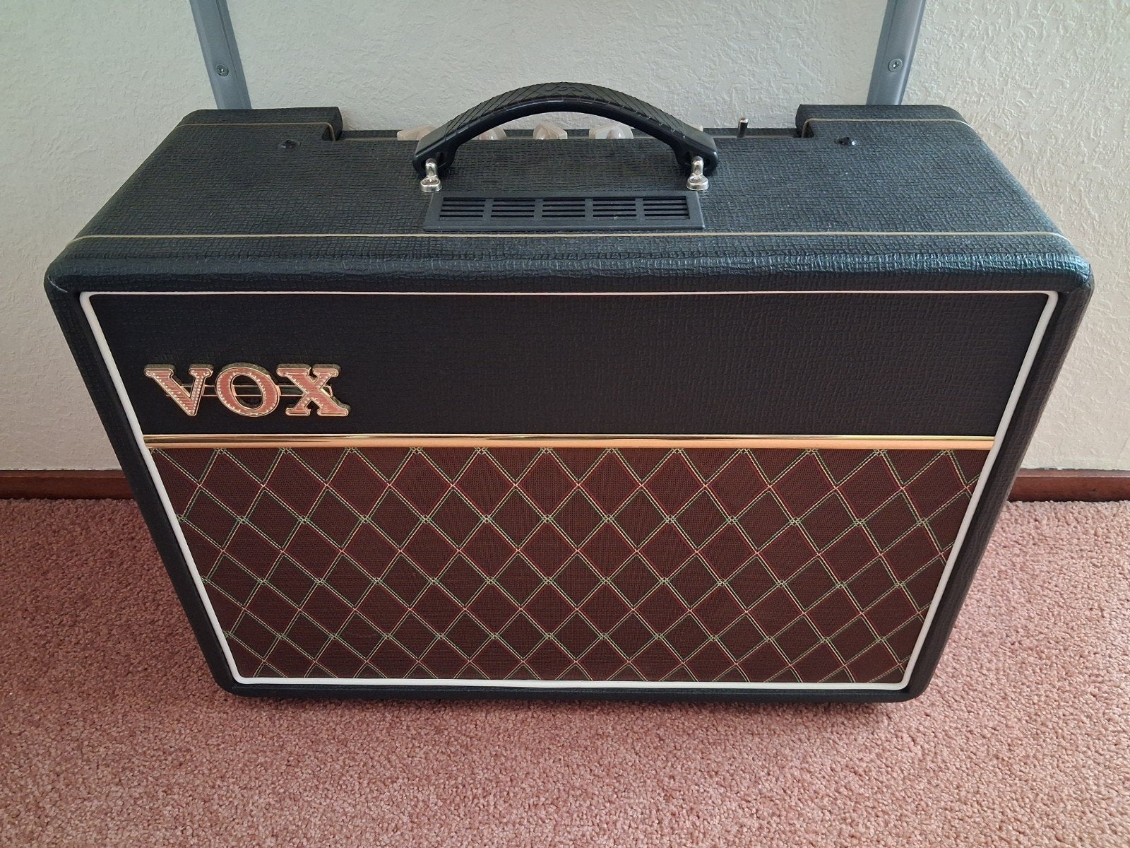 Vox AC10C1 buizenversterker met hoes in nieuwstaat, Ophalen, Zo goed als nieuw, Gitaar, 50 tot 100 watt