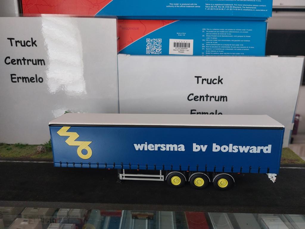 Wiersma bv Bolsward zeil oplegger code 3 wsi
Zijn er nog 2 z, Ophalen of Verzenden, Nieuw, Bus of Vrachtwagen, Wsi