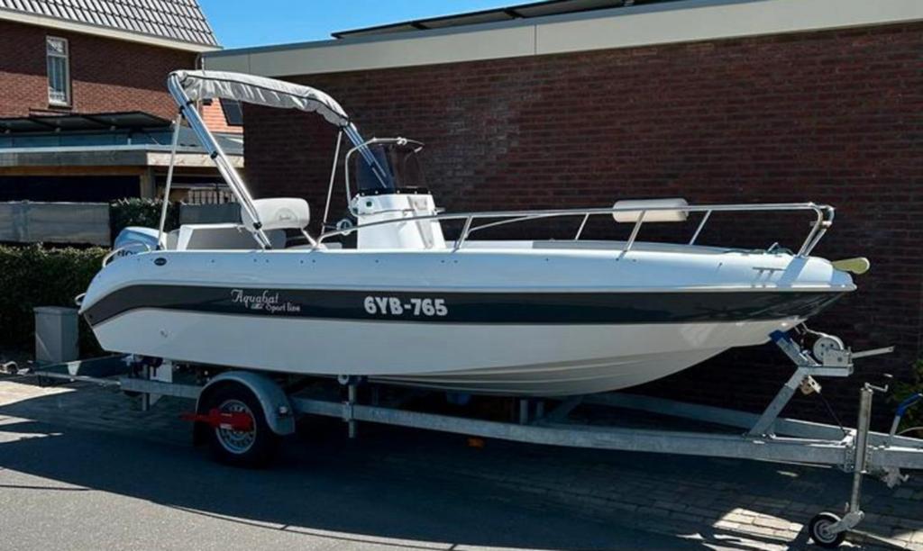 Aquabat 19 Sportline met Honda 100PK V-Tec en Trailer., Watersport en Boten, Vis- en Consoleboten, Ophalen, Viertaktmotor, Zo goed als nieuw