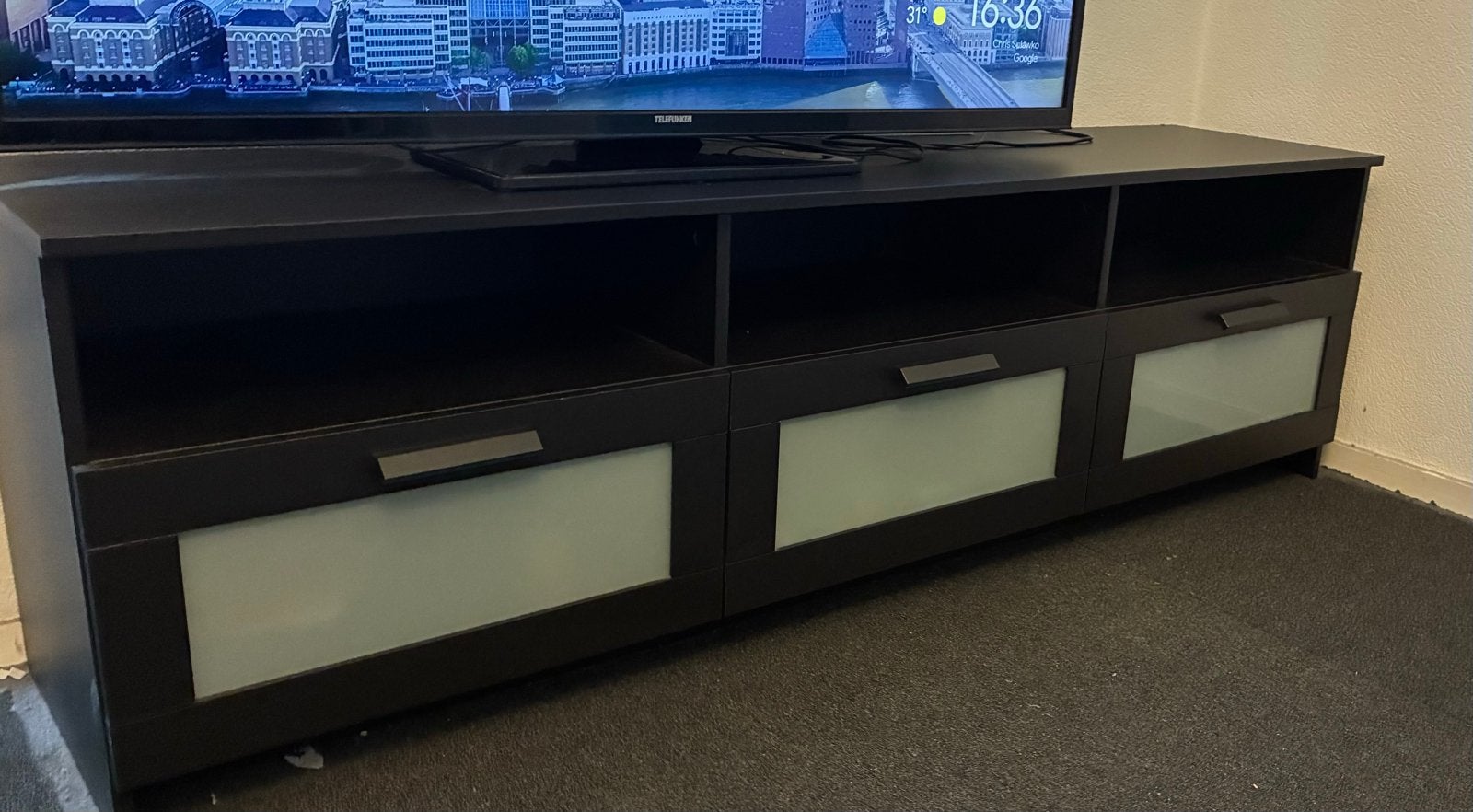 Ikea BRIMNES tv-meubel met 3 lades - Zo goed als nieuw, Huis en Inrichting, Kasten | Televisiemeubels, Ophalen, 150 tot 200 cm