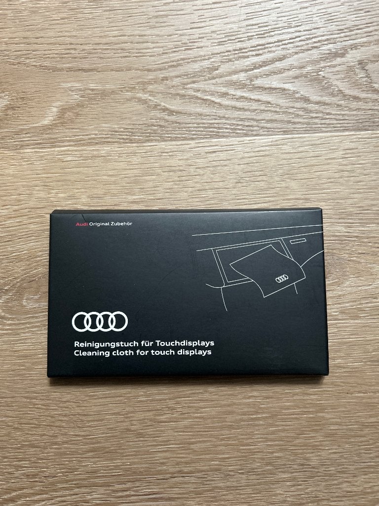Audi reinigingsdoek voor touchdisplays, Ophalen