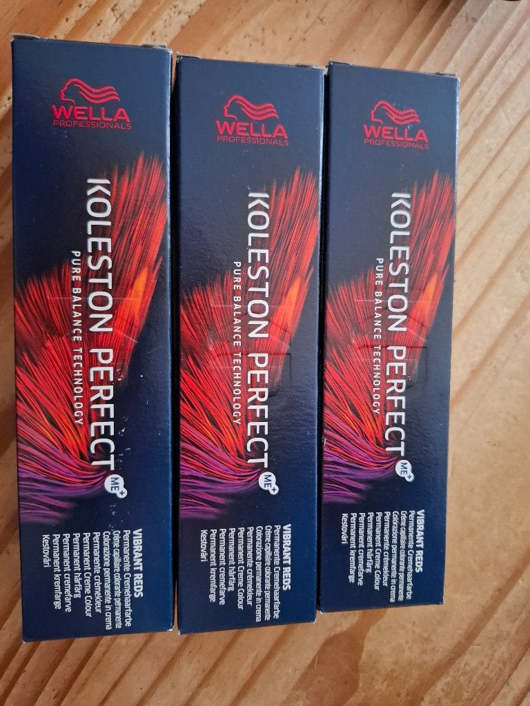 Koleston Perfect Me+ Vibrant Reds haarverf in de kleur 66/55, Ophalen of Verzenden, Nieuw, Overige typen