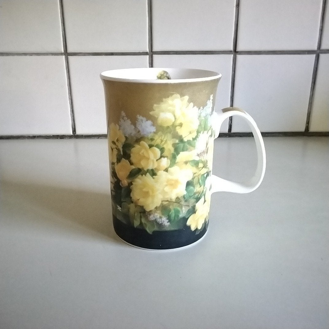 Engelse Ashdene mok met gele bloemen, Gebruikt, Overige merken, Porselein, Mok