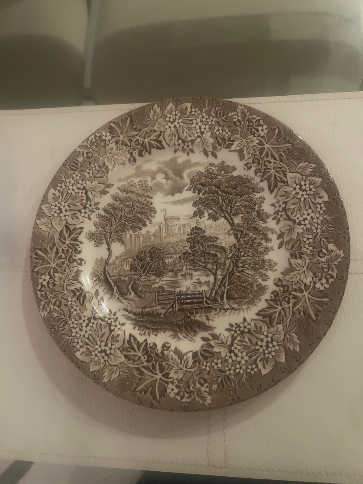 Vintage decoratief bord met kasteel en landschap, Antiek en Kunst, Ophalen