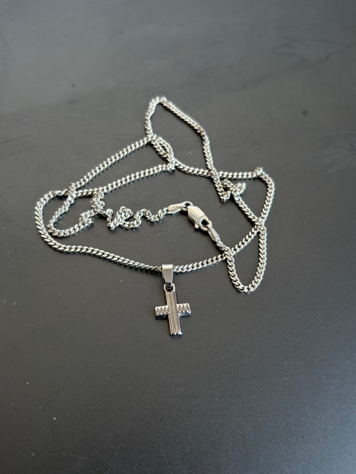 14k witgouden kruis ketting, Met hanger, Wit, Ophalen of Verzenden, Zo goed als nieuw