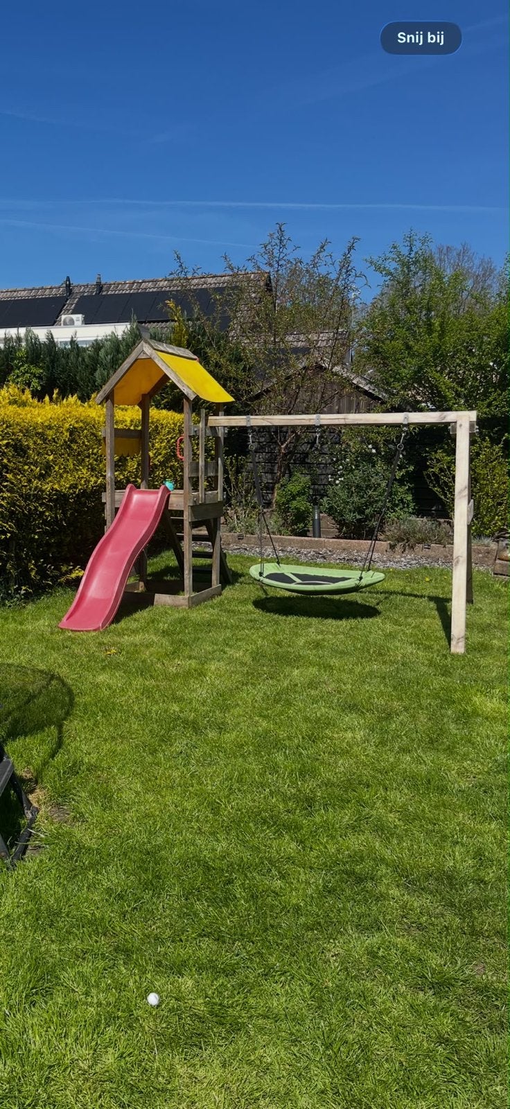 Speelhuisje met schommel en glijbaan, Ophalen, Gebruikt, Glijbaan