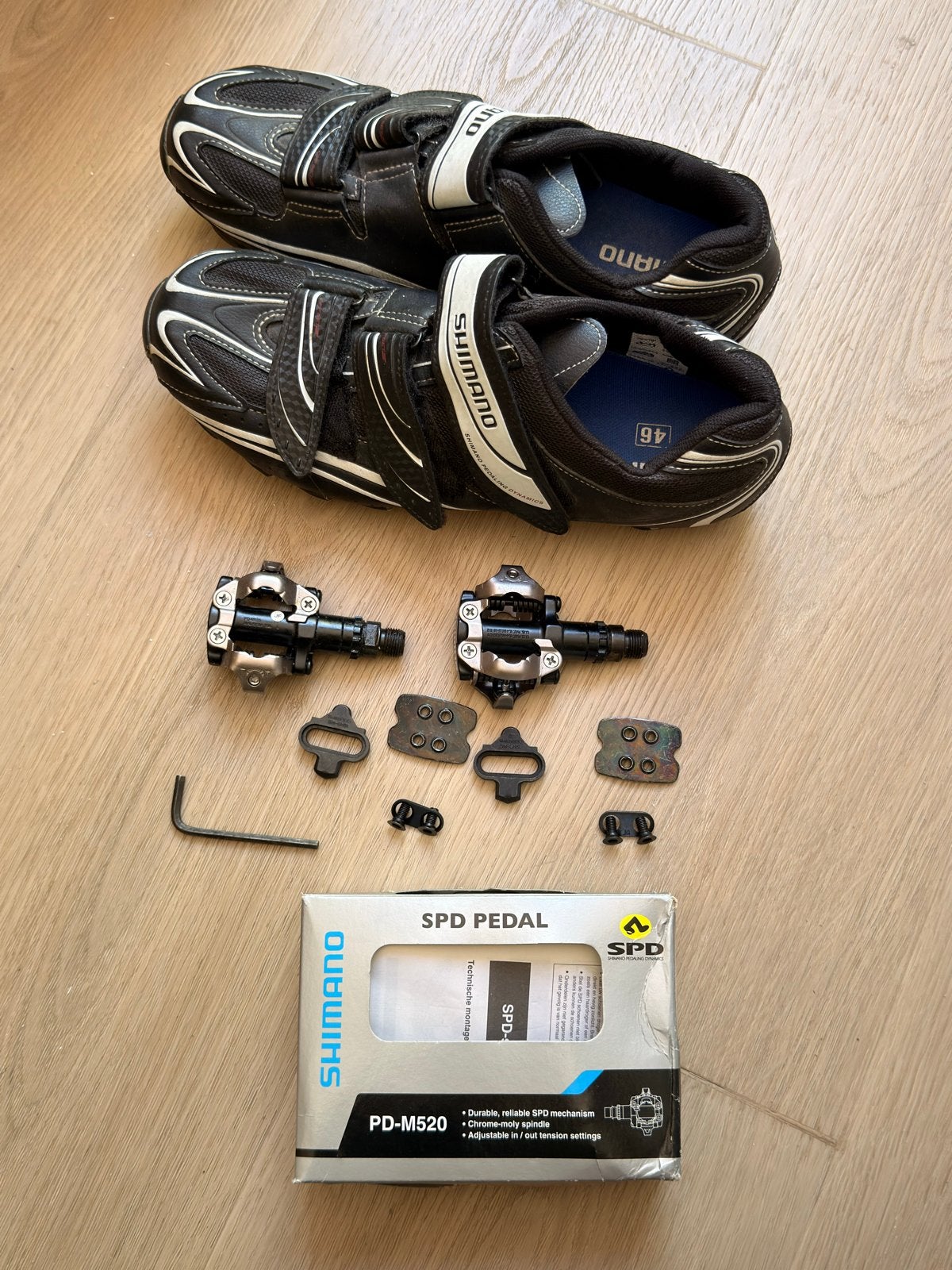 Shimano SPD pedalen en schoenen (maat 46), Kunststof, Zo goed als nieuw, Mountainbike, Ophalen