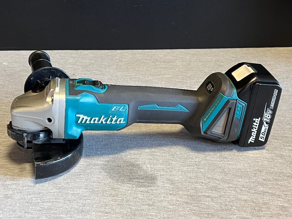 Makita DGA504 LXT Haakse slijper 18V + 1 Accu, Ophalen of Verzenden, Zo goed als nieuw, Minder dan 700 watt, Haakse handslijpmachine