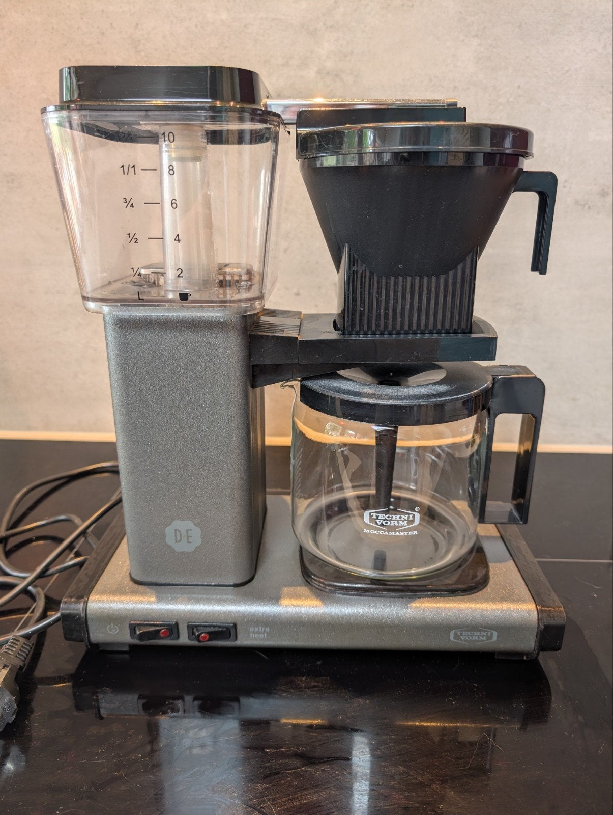 Technivorm Moccamaster Douwe Egberts, model KBG, Witgoed en Apparatuur, Koffiezetapparaten, Gebruikt, Verzenden, Koffiemachine