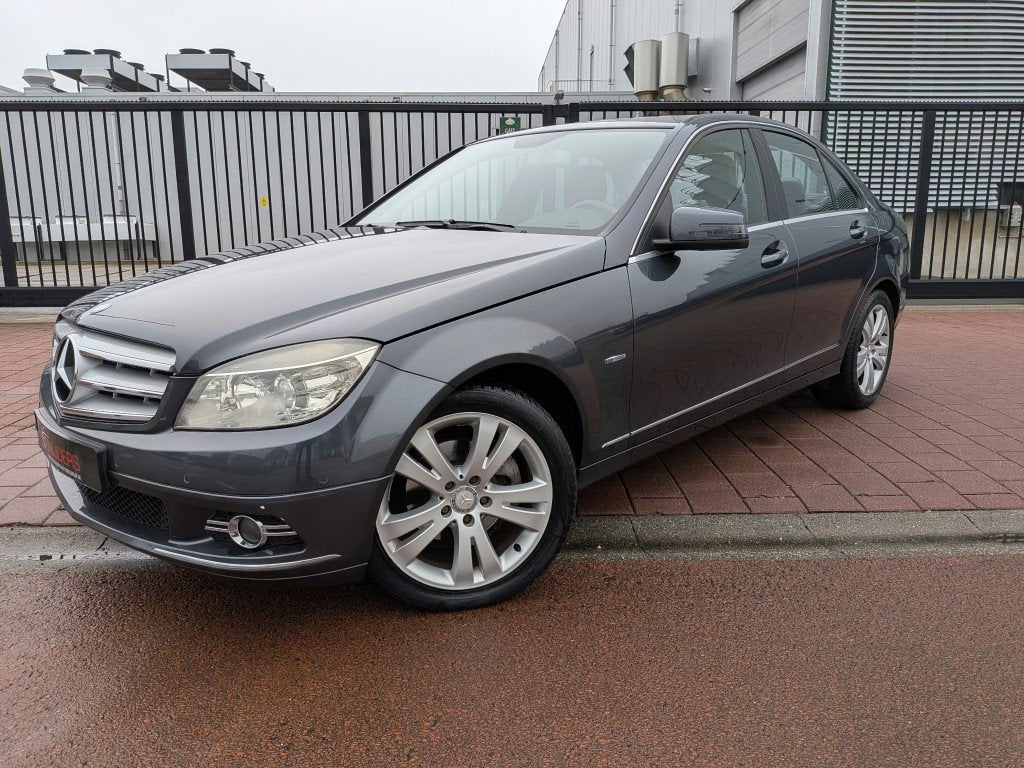 Mercedes-Benz C-Klasse 180 CGI BlueEFFICIENCY Business Editi, Automaat, Achterwielaandrijving, Zwart, Sedan
