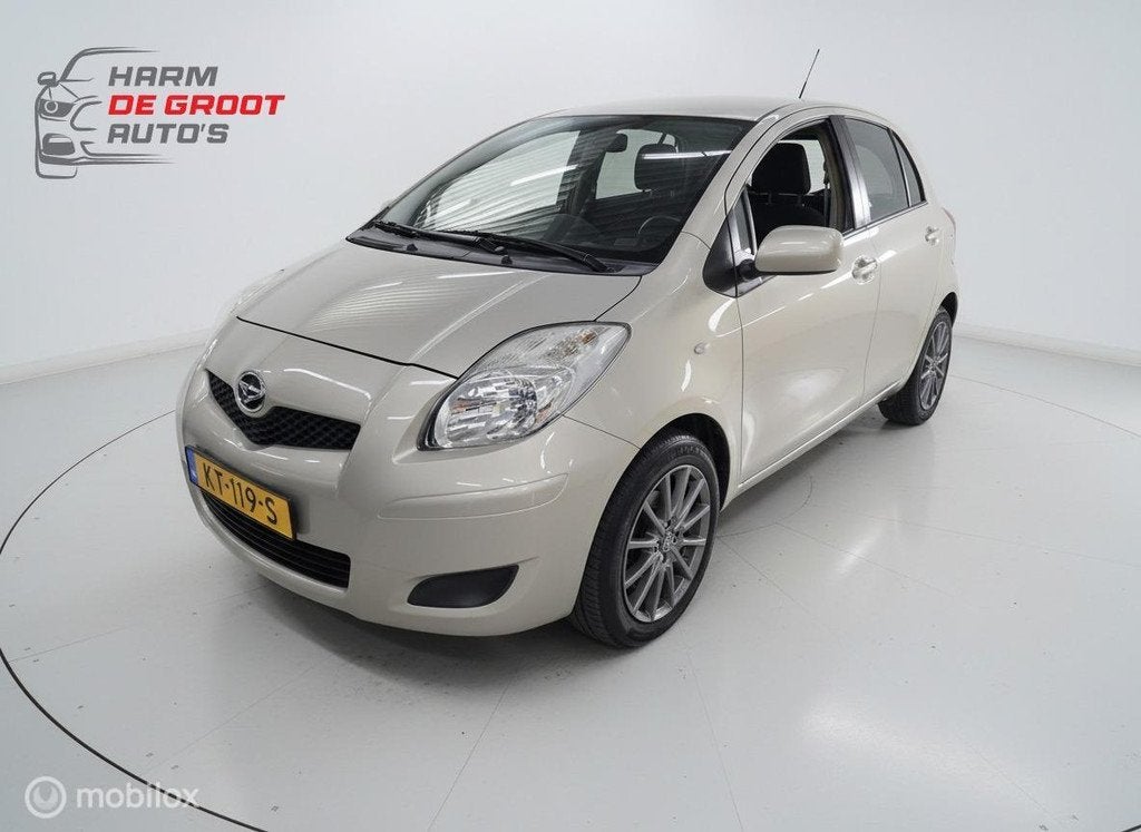 Daihatsu Charade 1.3 Club/Toyota Yaris/Airco/Trekhaak/ 6 Bak, Auto's, Daihatsu, Voorwielaandrijving, Stof, Zwart, 4 cilinders