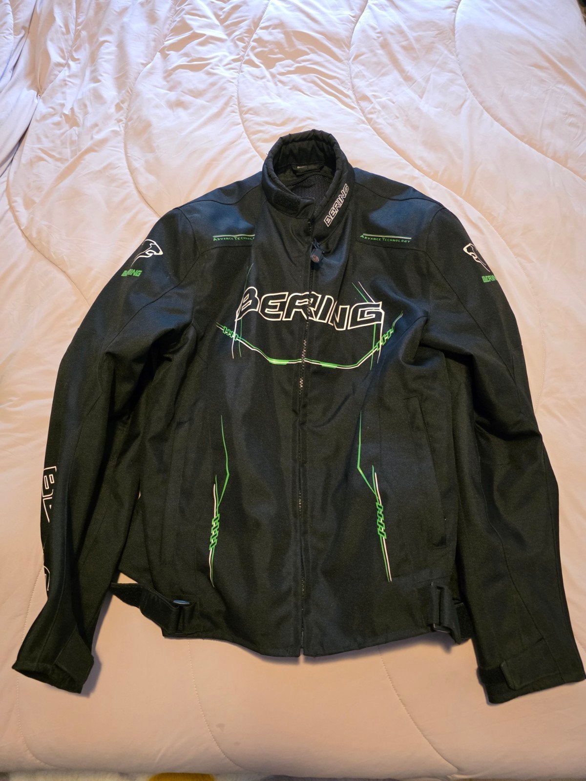 Bering Body Fit Motorjas XL met beschermende inleg, Motoren, Kleding | Motorkleding, Jas | textiel, Heren, Ophalen of Verzenden