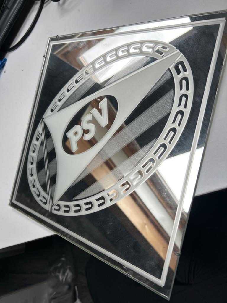 PSV Spiegel met Logo - Uniek Decoratiestuk, Ophalen, Zo goed als nieuw, Modern, Glas