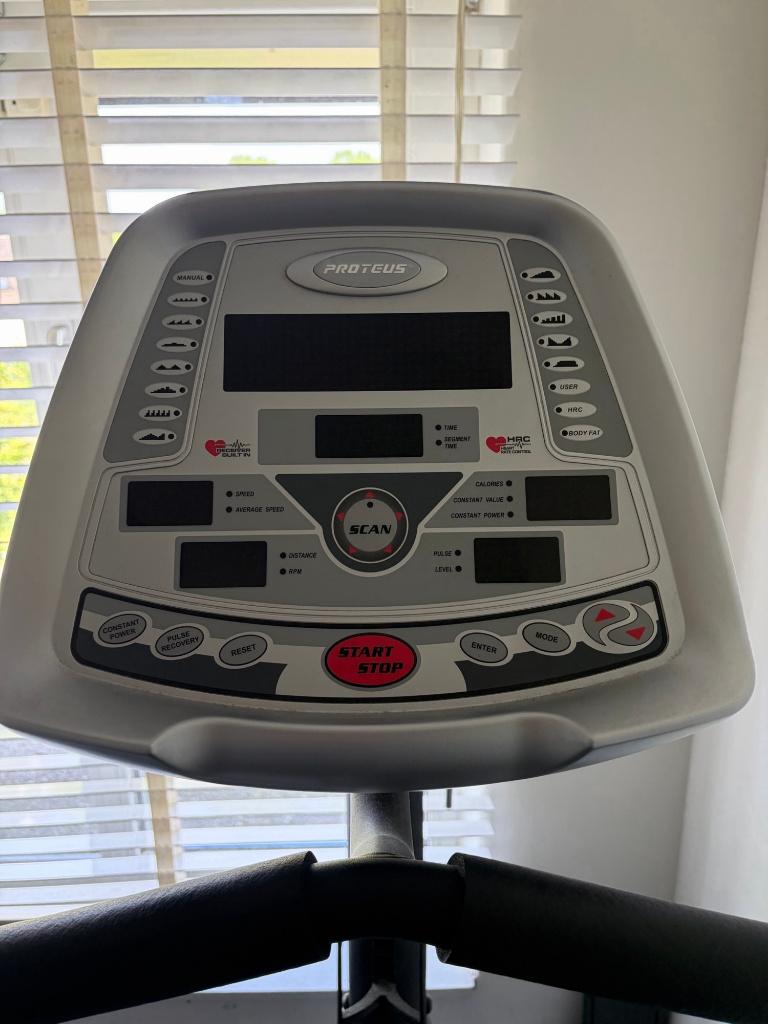Proteus Home trainer, Ophalen, Zo goed als nieuw, Hometrainer, Benen