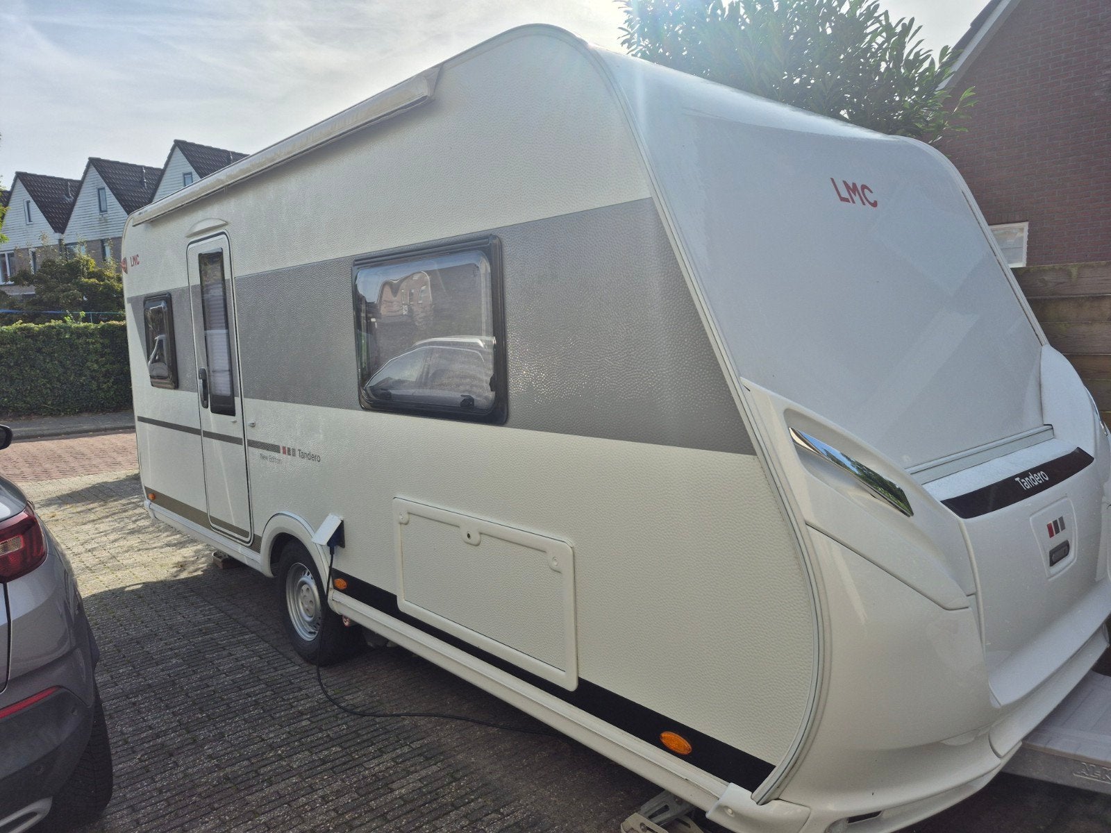lmc tandero 480d, Caravans en Kamperen, Rondzit, Serviceluik, Frans bed, Particulier