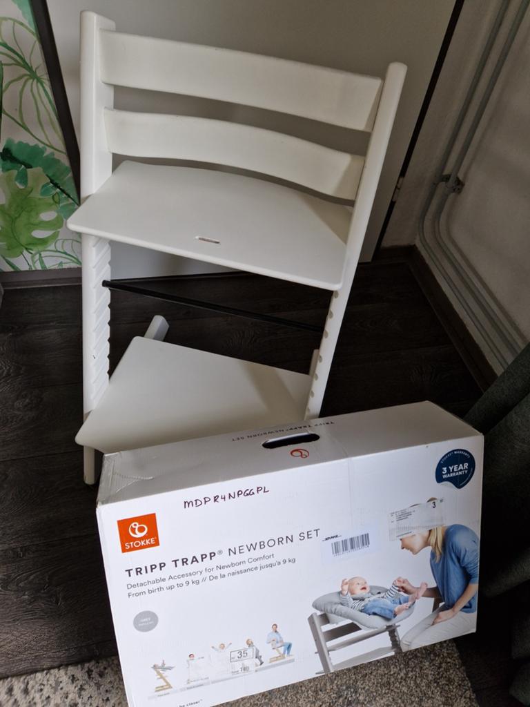 Tripp Trapp kinderstoel wit met Nieuw bornset, Ophalen of Verzenden, Zo goed als nieuw, Meegroeistoel