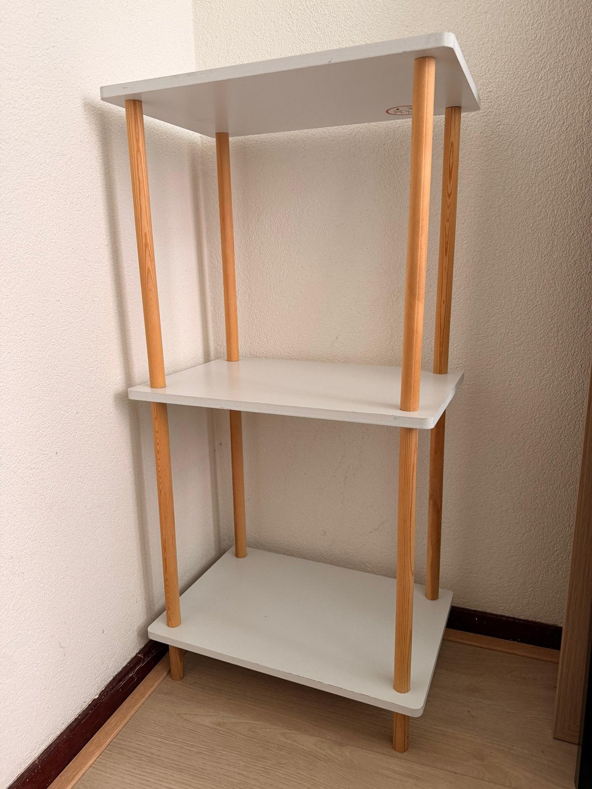 Wit kastje 3 planken, Huis en Inrichting, Kasten | Boekenkasten, Gebruikt, 50 tot 100 cm, Minder dan 100 cm, 25 tot 50 cm, Ophalen of Verzenden