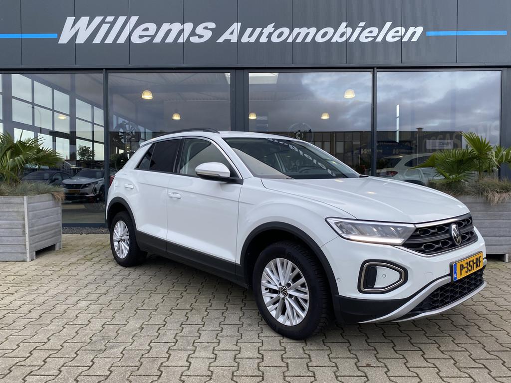 Volkswagen T-Roc 1.5 TSI Life Business Trekhaak, Camera & Ap, Auto's, Volkswagen, Stof, 4 cilinders, Wit, Bedrijf
