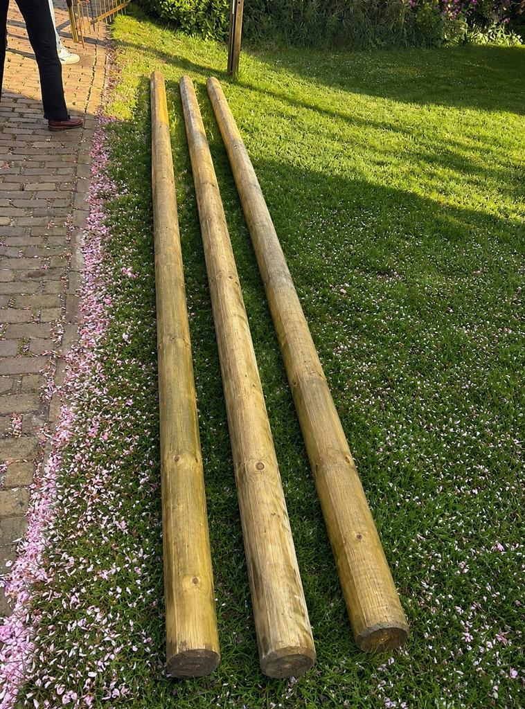 3 x Houten paal Fries hard hout, Ophalen of Verzenden, Gebruikt, 250 cm of meer, Palen