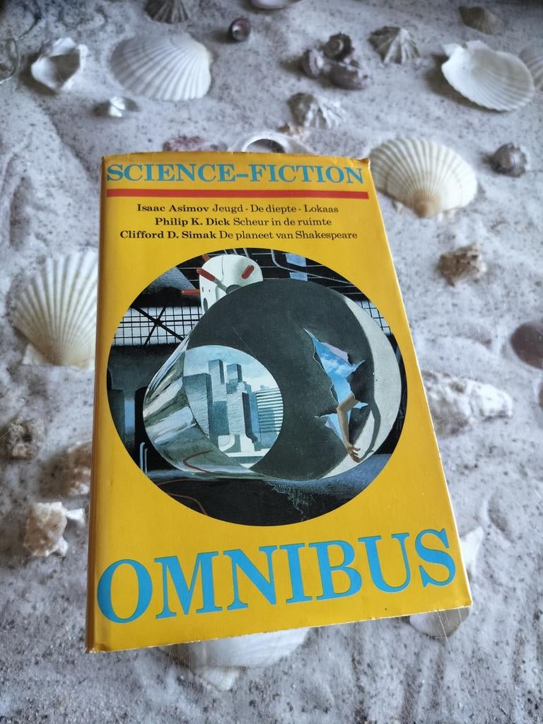 Science Fiction omnibus - Asimov / Dick / Simak, Boeken, Ophalen of Verzenden