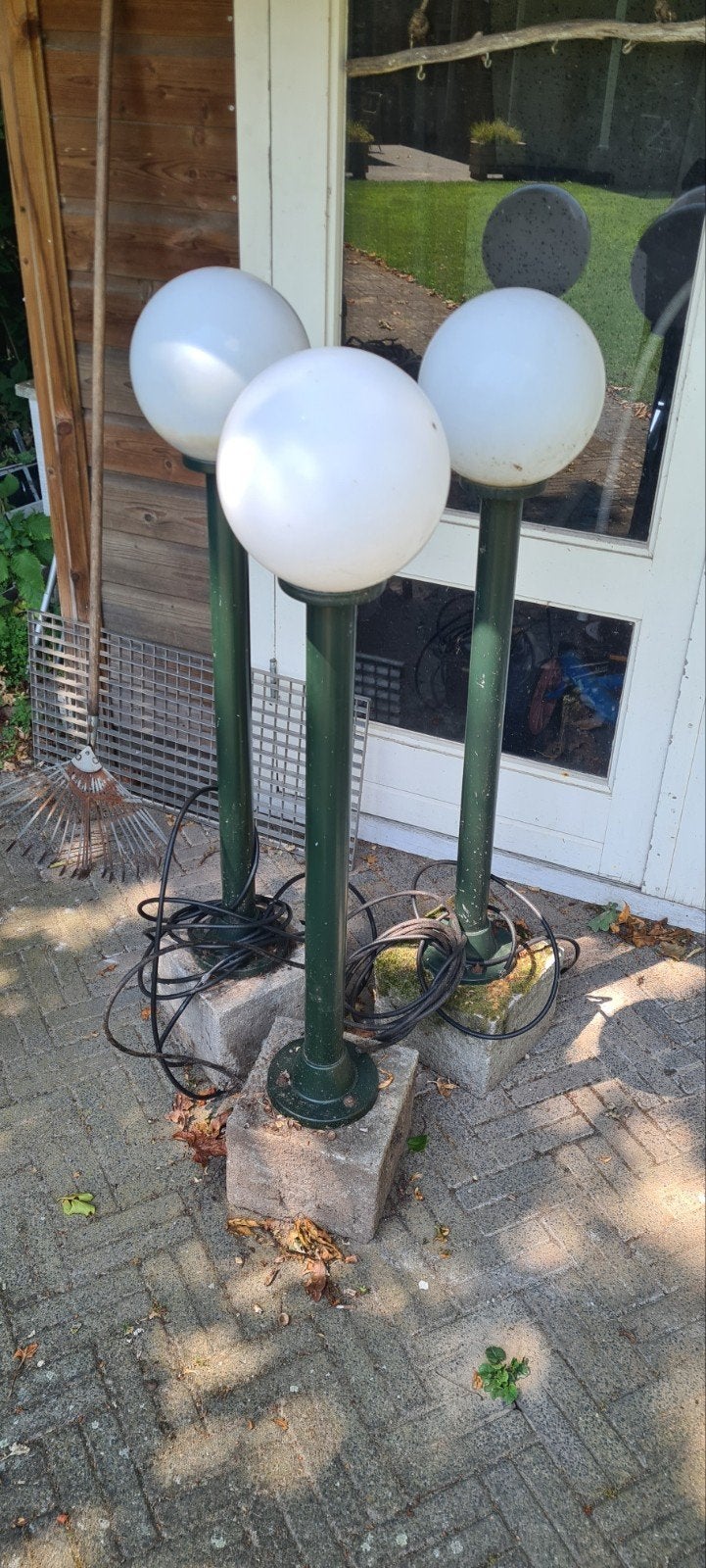 Tuin lampen met betonvoet, Ophalen, Netvoeding, Wandlamp
