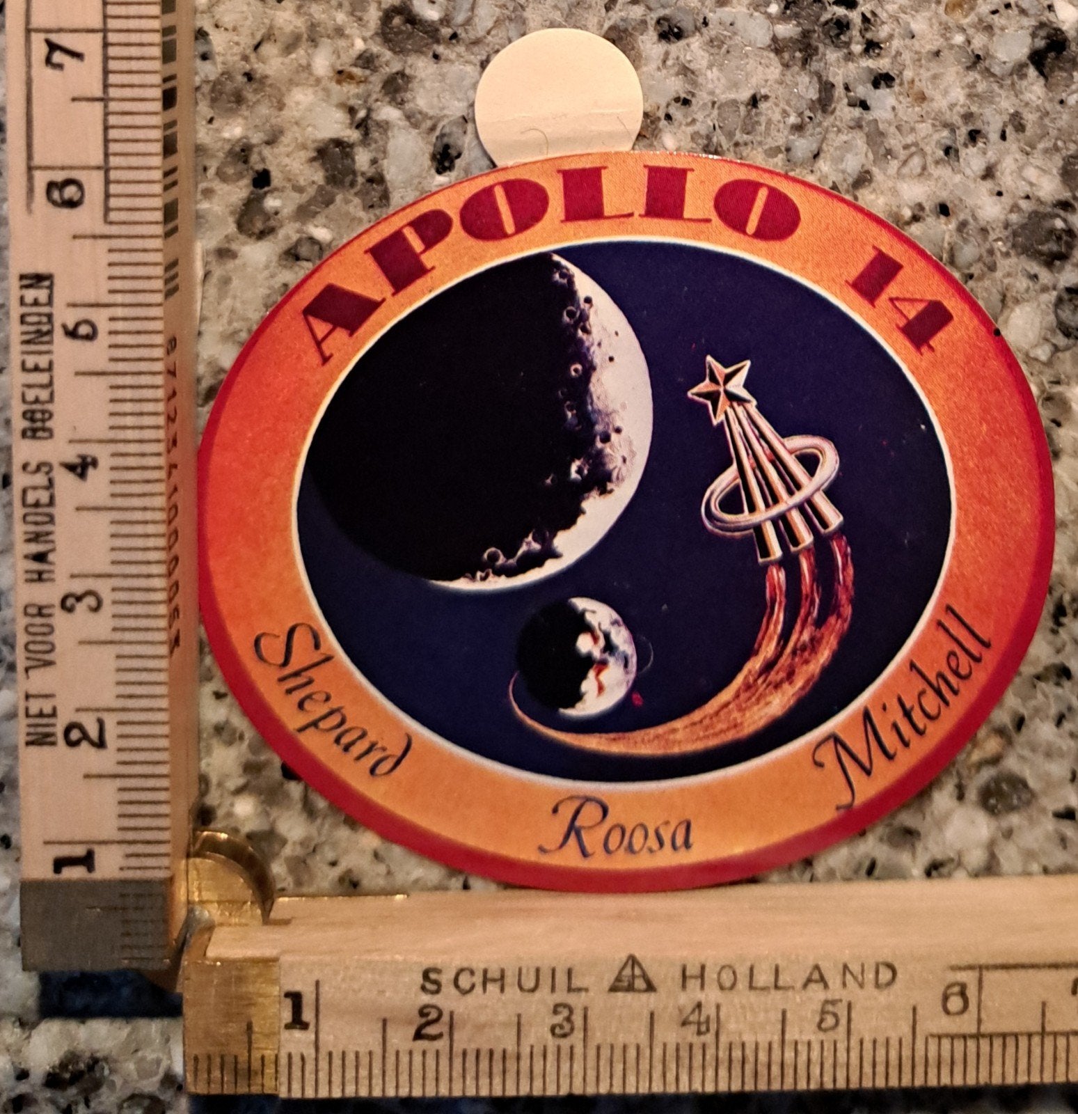Vintage sticker Apollo 14 ruimtevaart Shell logo merk, Ophalen of Verzenden, Zo goed als nieuw
