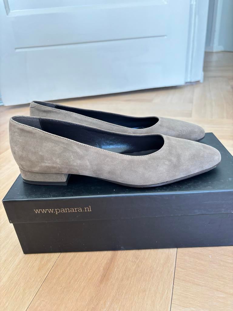 Panara pumps maat 38,5 - Zo goed als nieuw, Kleding | Dames, Schoenen, Zo goed als nieuw, Grijs, Ophalen of Verzenden