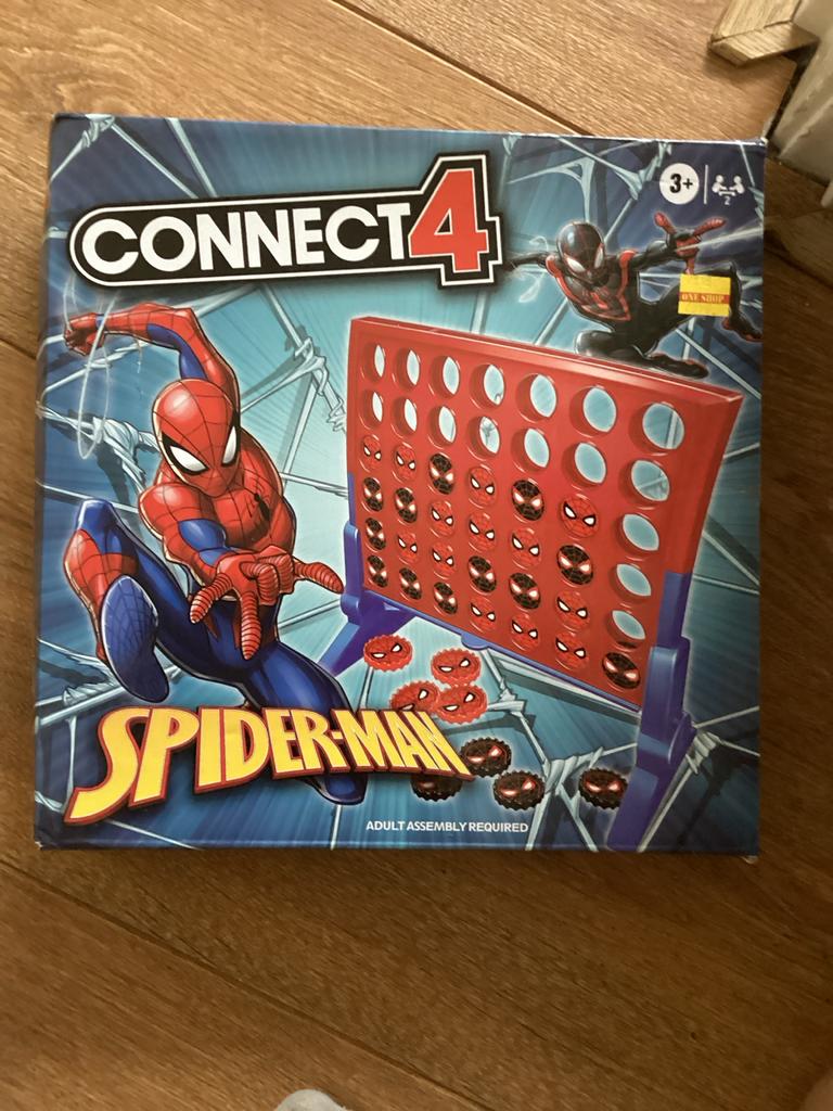 Connect 4 Spider-Man editie - maar er mist stukje heet onder, Een of twee spelers, Verzenden, Gebruikt