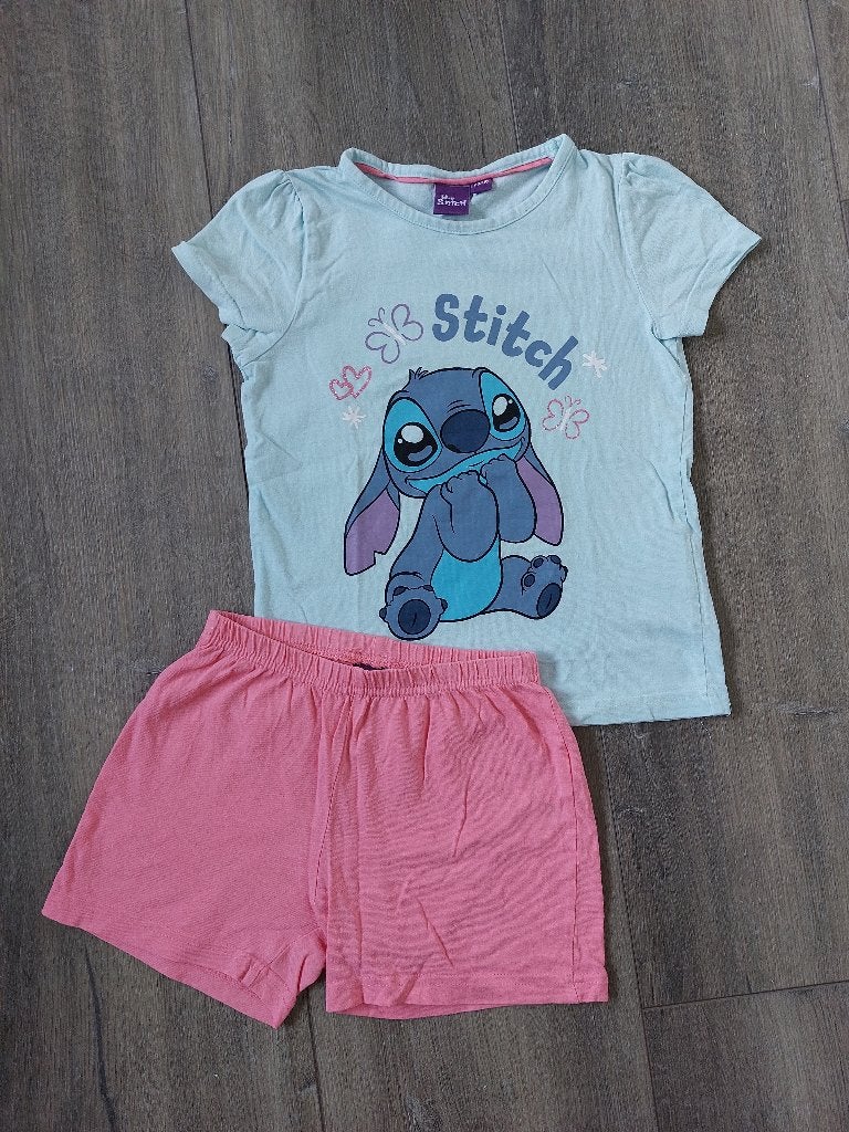 Mooie zomer Stitch pyjama, mt 104/110, Ophalen of Verzenden, Zo goed als nieuw, Meisje, Nacht- of Onderkleding