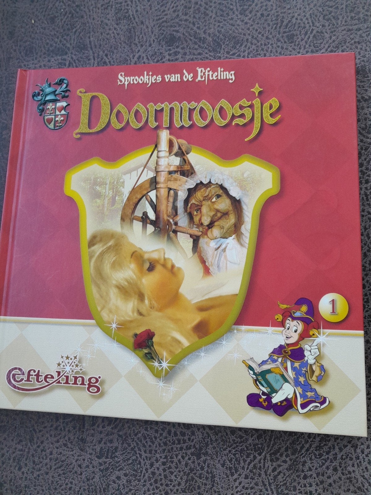 Sprookjes van de Efteling: Doornroosje - Hardcover, Boeken, Sprookjes en Fabels, Ophalen of Verzenden, Zo goed als nieuw, De Efteling