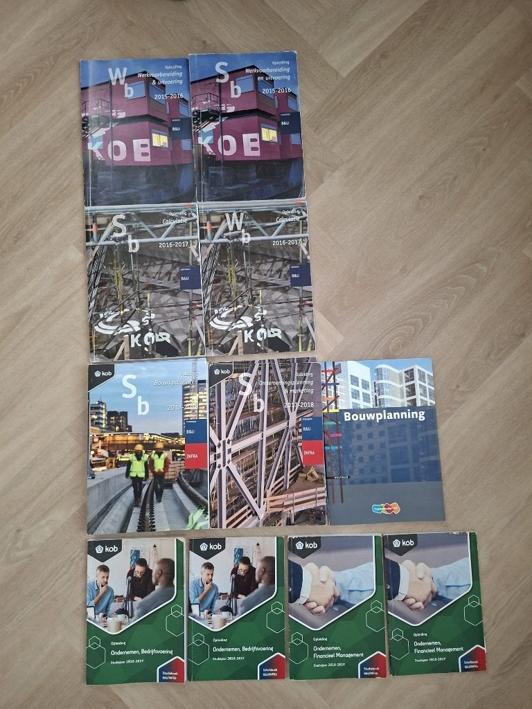 Complete set leerboeken KOB bouw, Boeken, ThiemeMeulenhoff, Bouwkunde, Ophalen, Gelezen