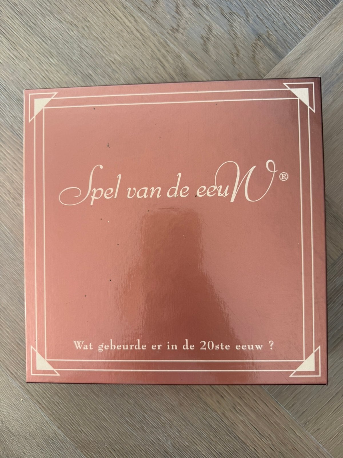 Spel van de eeuw, Hobby en Vrije tijd, Gezelschapsspellen | Bordspellen, Ophalen of Verzenden, Zo goed als nieuw