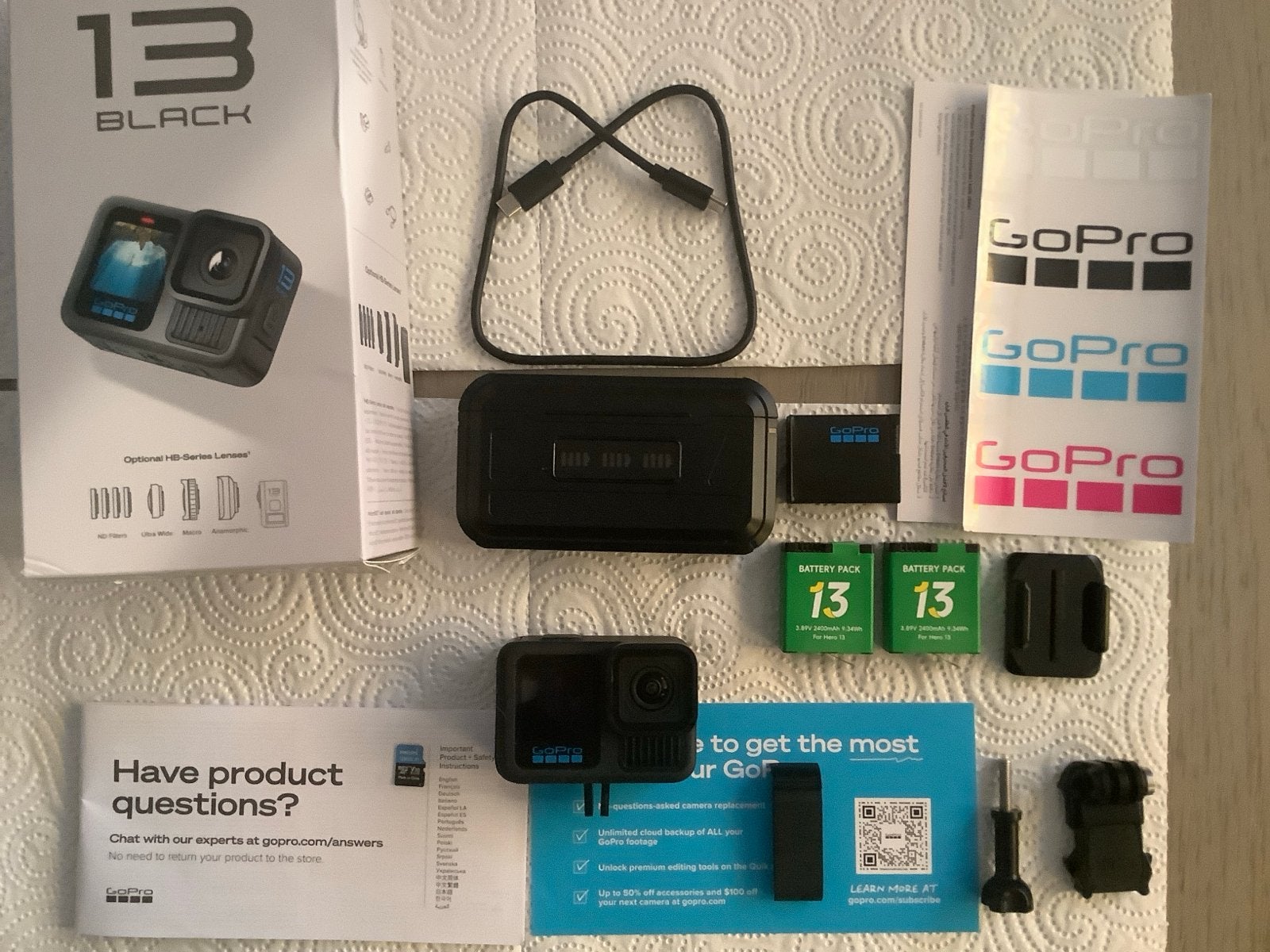 Foto 6 van GoPro Hero13 Zwart met 128GB SD kaart, 2x 2400mAh batterij