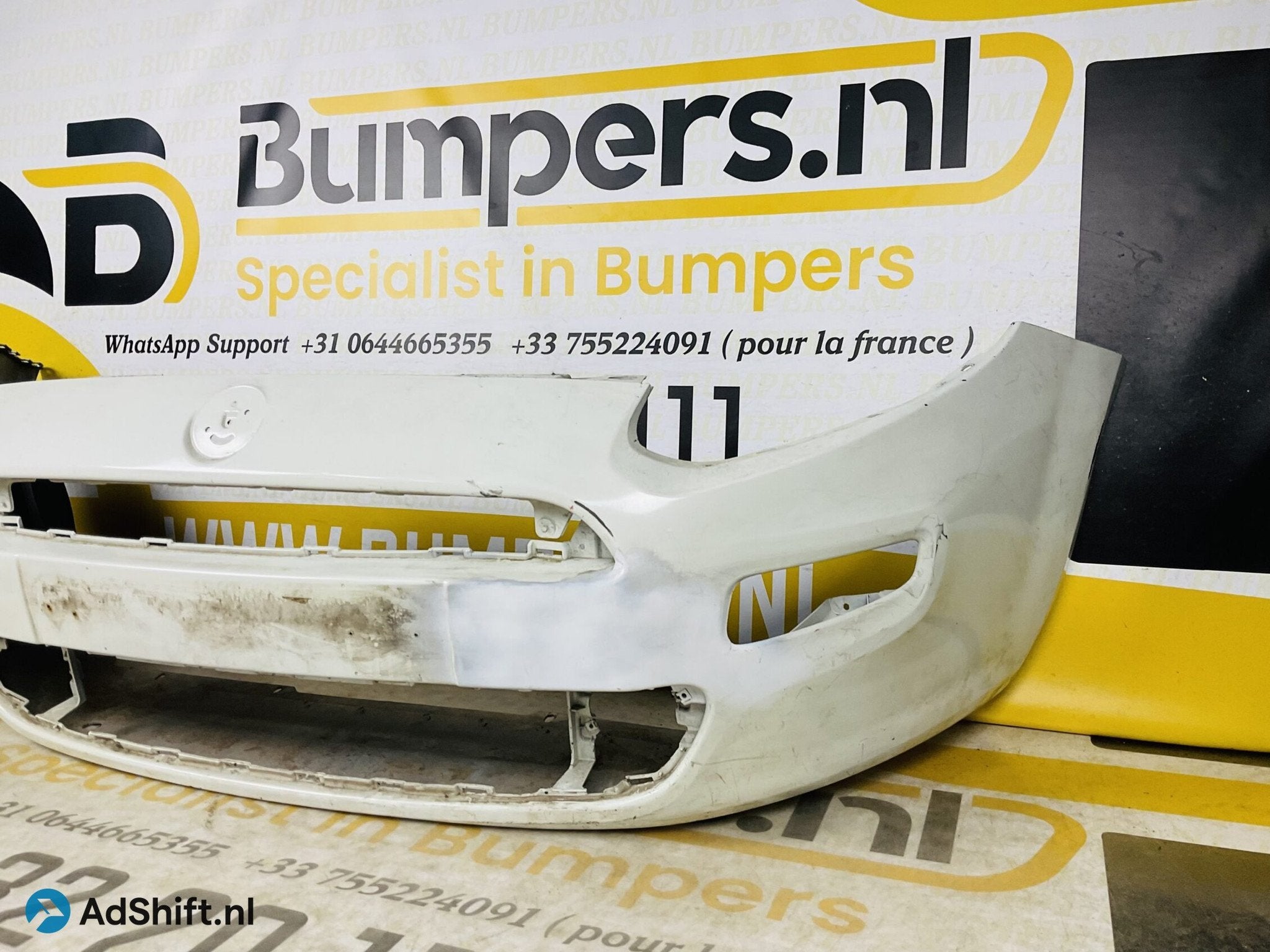 BUMPER Fiat Punto VOORBUMPER 2-B1-5452z, Bumper